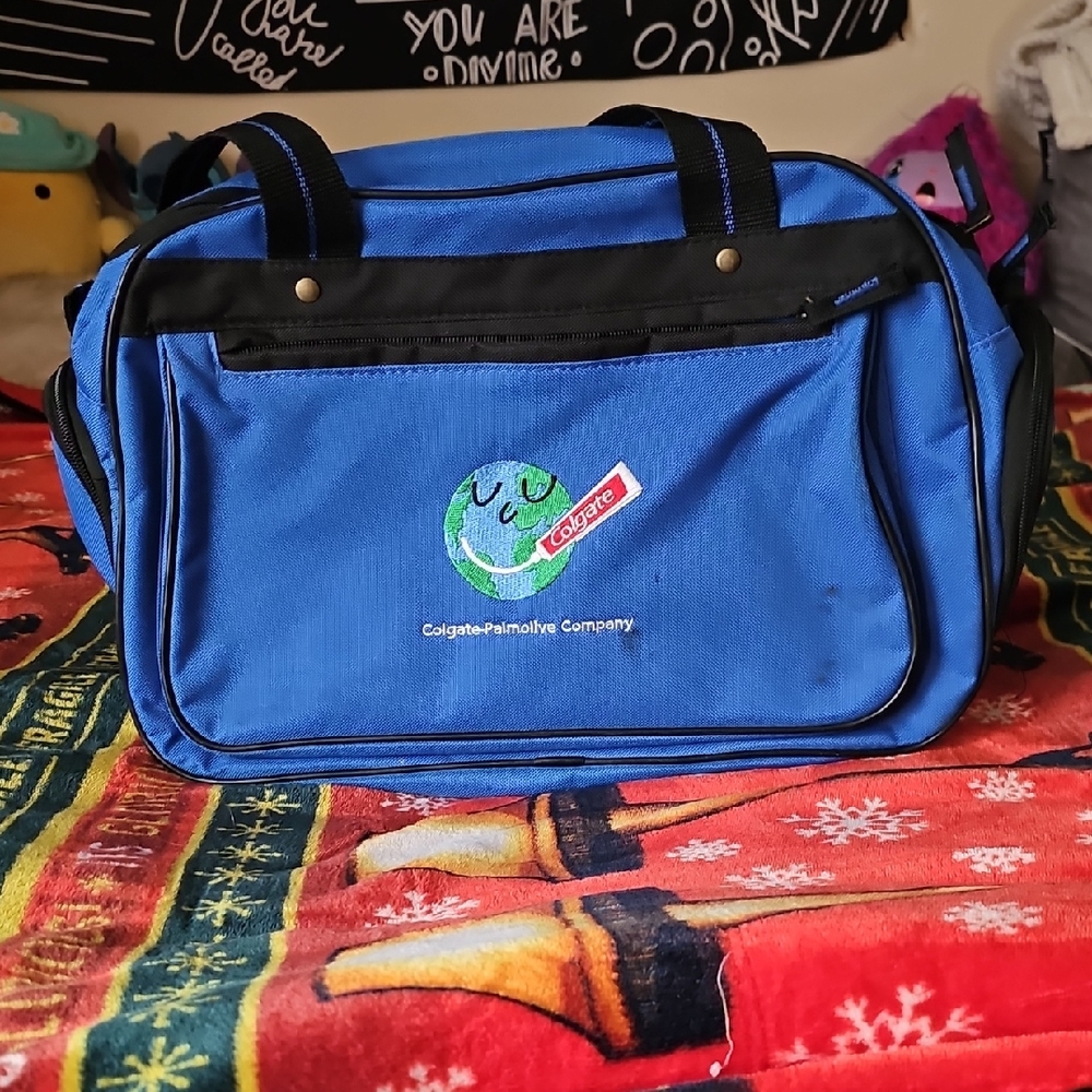 colgate travel bag
